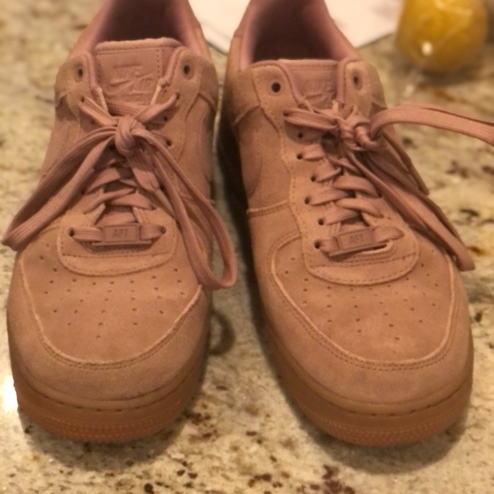 Nike Air Force sneakers women’s 10, men’s 8.5